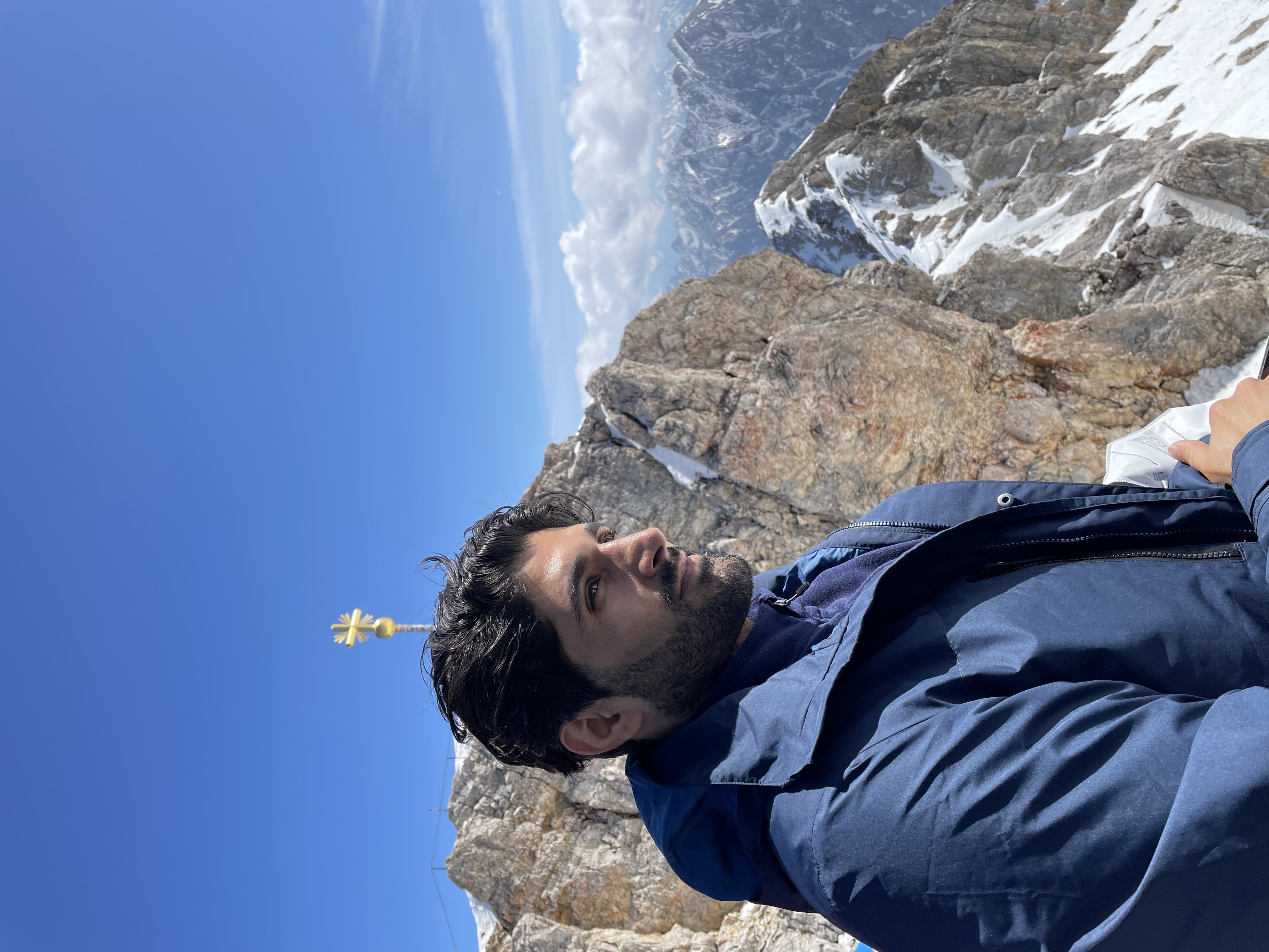 Dr. Aras Bacho Profile Picture
